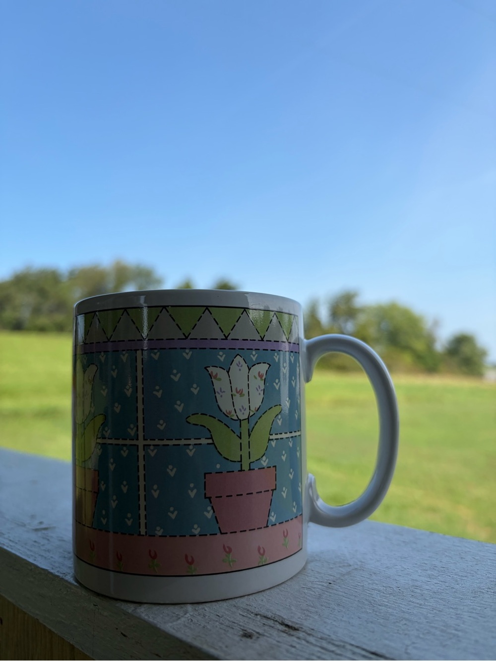 vintage tulip mug 🌷